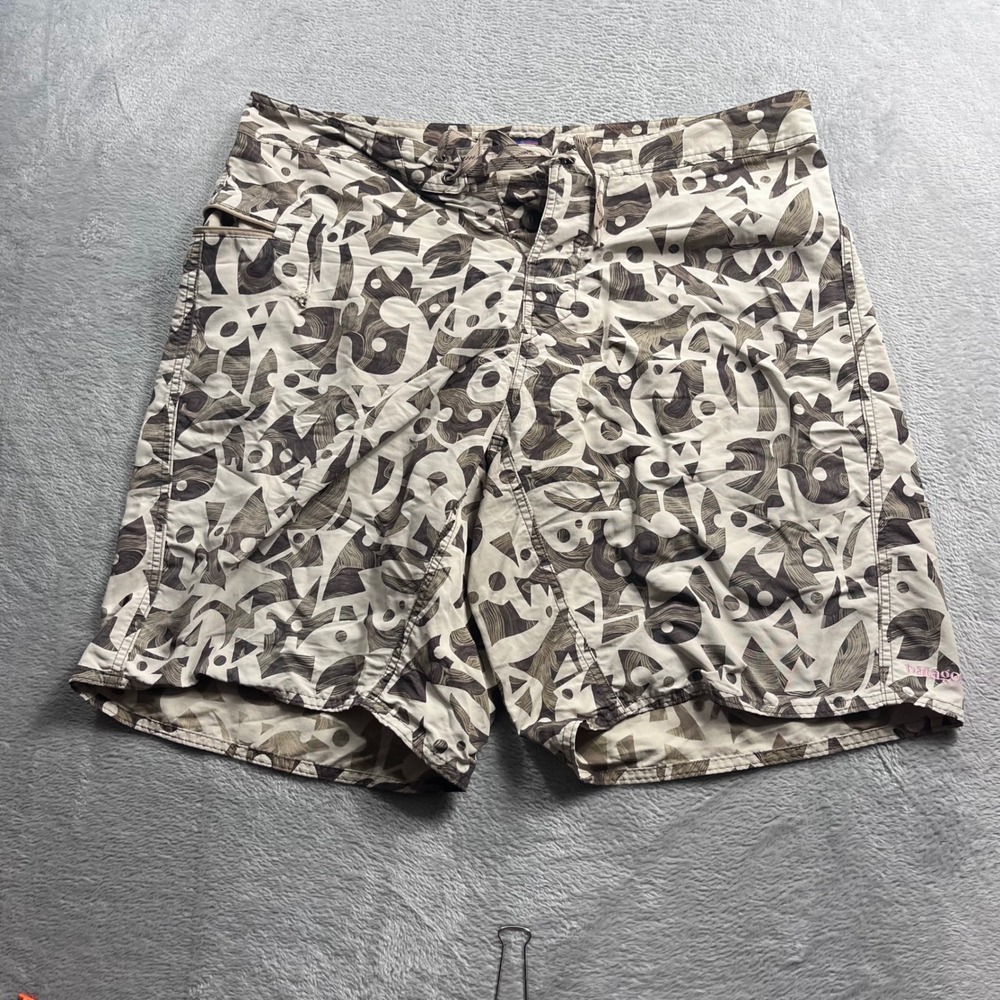 Patagonia Wavefarer Board Shorts Men 36 Tan Brown Abstract Geometric Surf Trunks